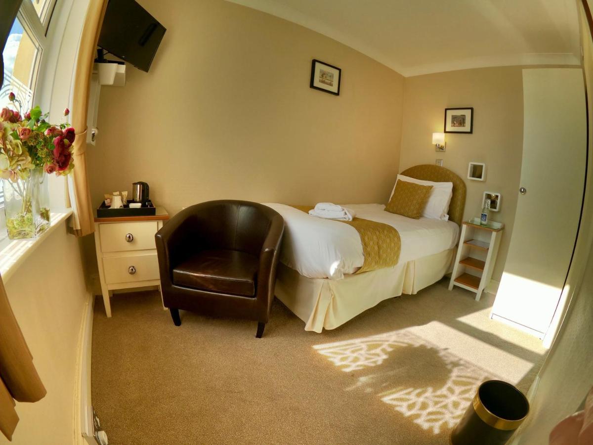 Riviera Lodge Hotel Torquay Kültér fotó