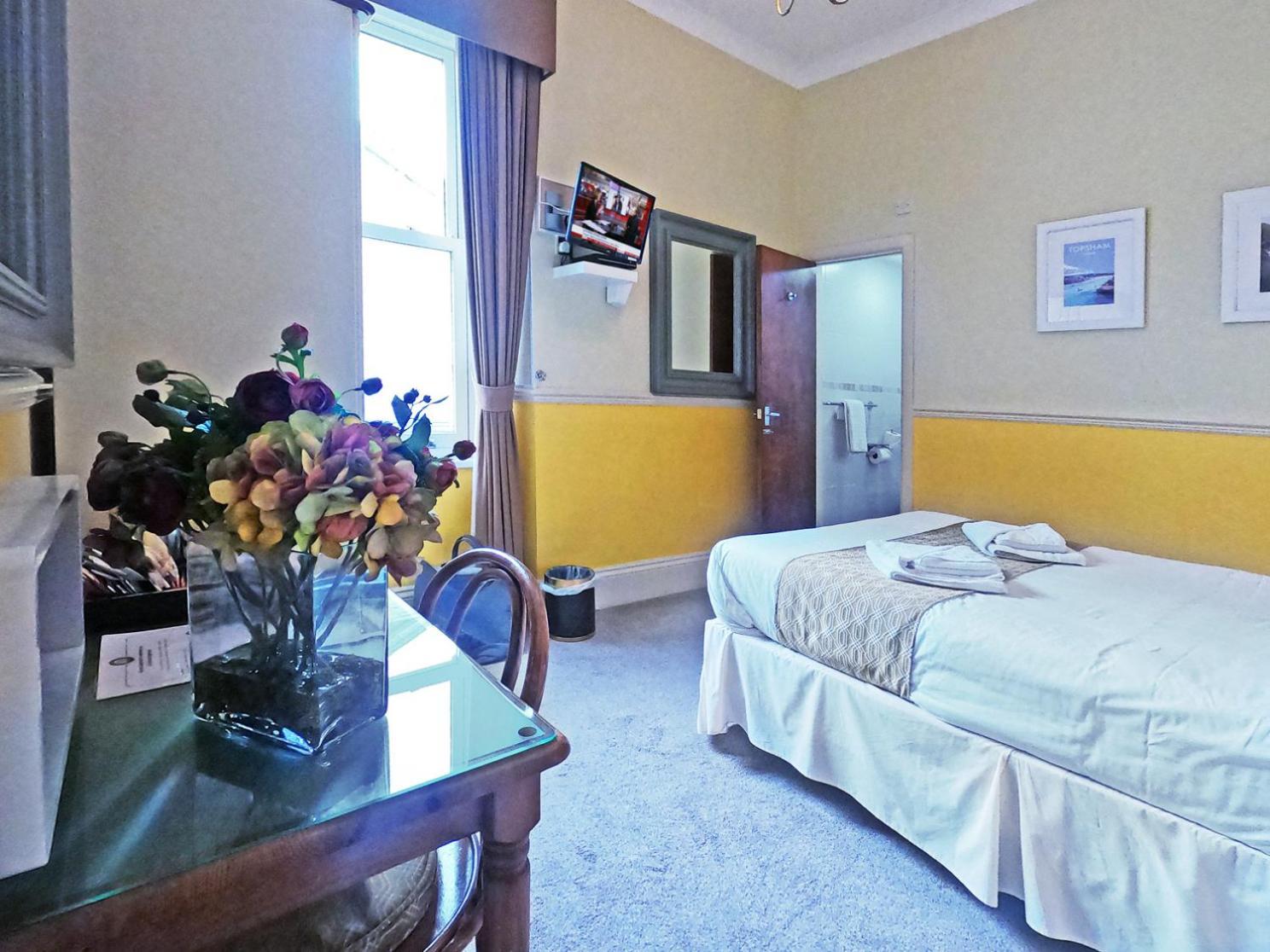 Riviera Lodge Hotel Torquay Kültér fotó