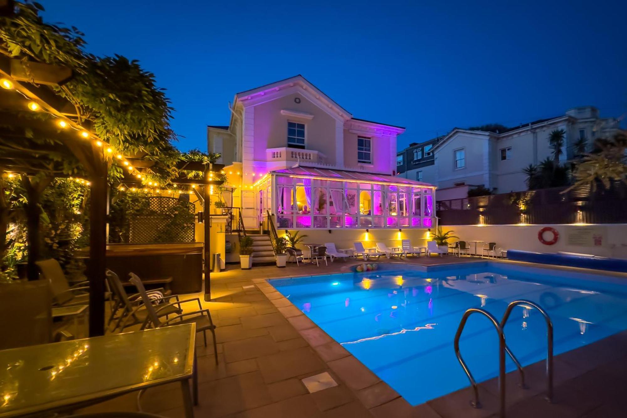 Riviera Lodge Hotel Torquay Kültér fotó