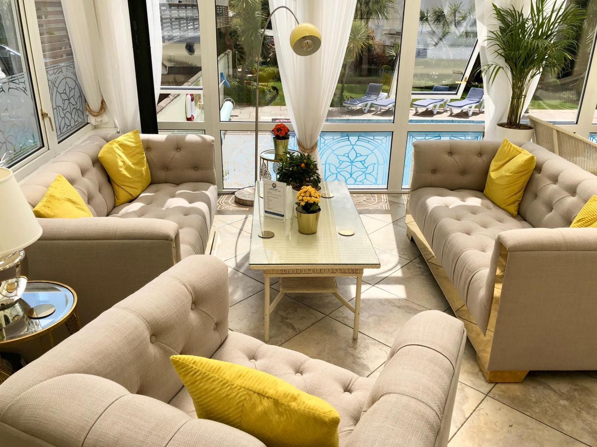 Riviera Lodge Hotel Torquay Kültér fotó