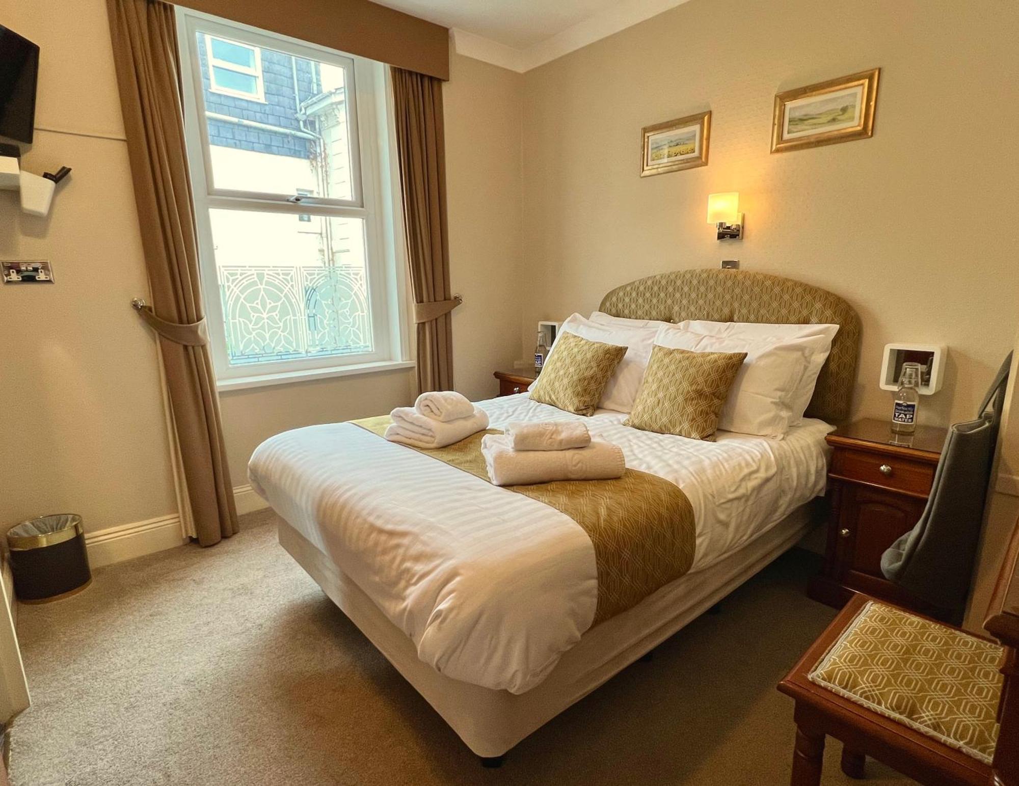 Riviera Lodge Hotel Torquay Kültér fotó